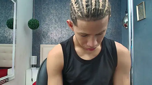 Snapshot of Erick_Zhimerman chatting on February 27, 2026, 4:12 am Erick Zhimerman online show from February 27, 2026, 4:12 am