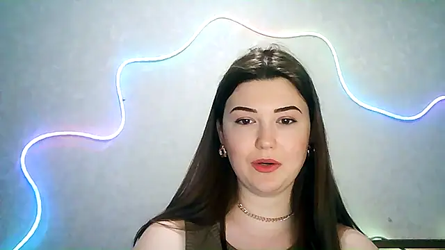 Snapshot of SeductiveTati chatting on September 21, 2025, 8:25 pm SeductiveTati online show from September 21, 2025, 8:25 pm