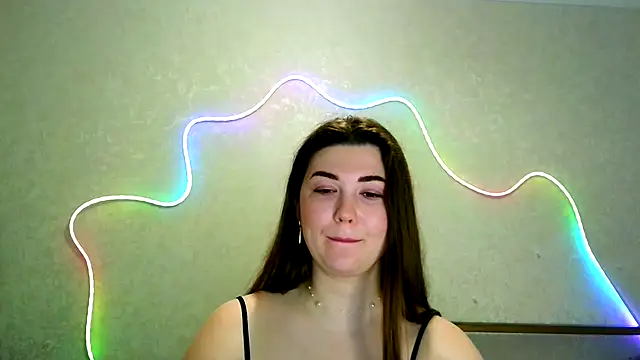 Snapshot of SeductiveTati chatting on November 17, 2025, 8:46 pm SeductiveTati online show from November 17, 2025, 8:46 pm