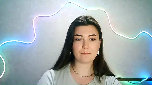 Snapshot of SeductiveTati chatting on September 9, 2025, 7:34 pm SeductiveTati online show from September 9, 2025, 7:34 pm