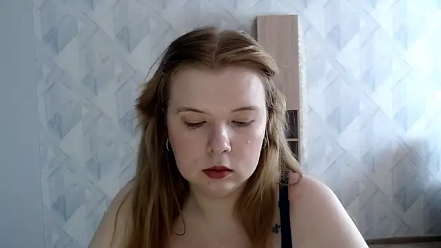 Snapshot of Melina_Hot9 chatting on February 4, 2026, 9:26 am Melina Hot9 online show from February 4, 2026, 9:26 am