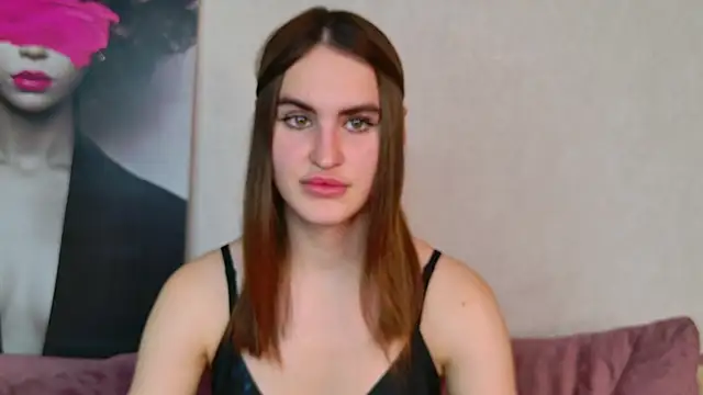 FridaCure online show from November 6, 2025, 7:07 pm