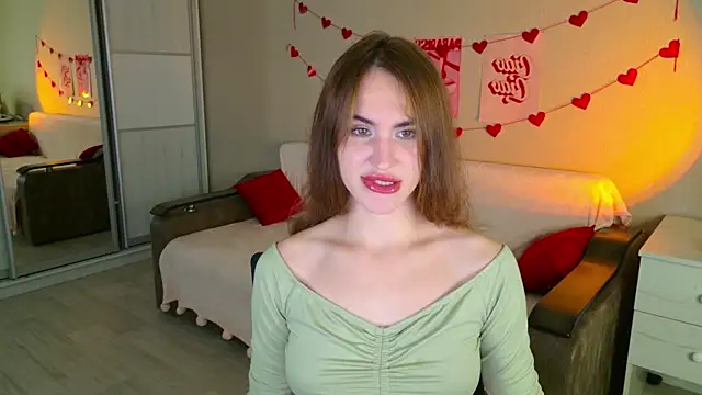 FridaCure online show from October 11, 2025, 7:15 pm