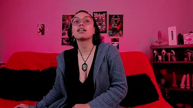 lilith-deveraux online show from October 24, 2025, 2:38 pm