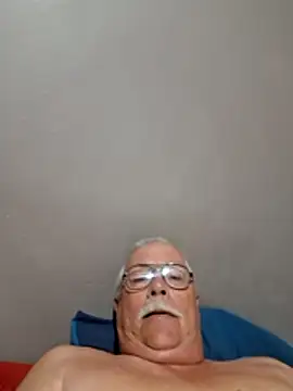 NawtyB1965 online show from February 4, 2026, 3:56 am