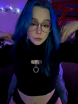 MaddisonHaas online show from November 7, 2025, 1:32 am