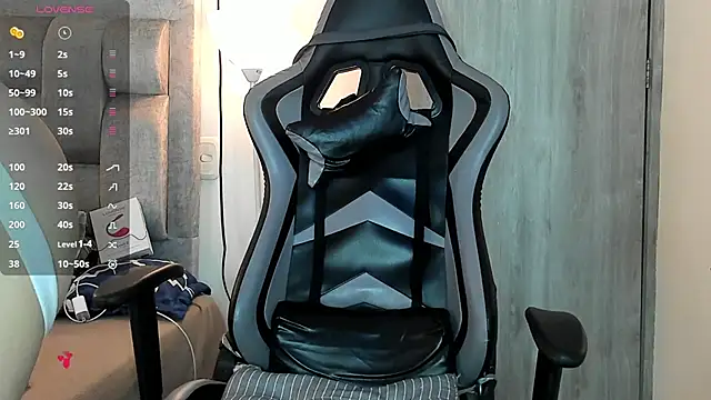 victor vixen online show from November 17, 2025, 11:53 pm