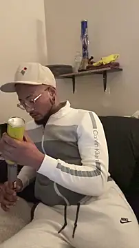 KySir1990 online show from December 15, 2025, 4:40 am