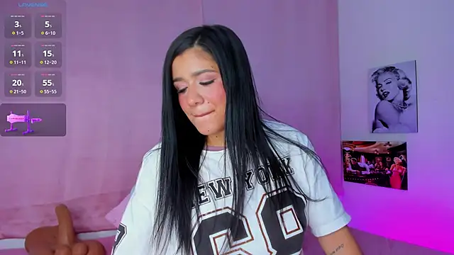 Snapshot of tellmebri chatting on February 16, 2026, 1:15 am tellmebri online show from February 16, 2026, 1:15 am