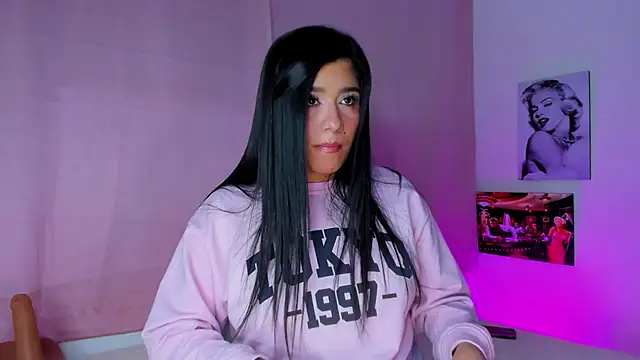 Snapshot of tellmebri chatting on February 21, 2026, 11:29 pm tellmebri online show from February 21, 2026, 11:29 pm