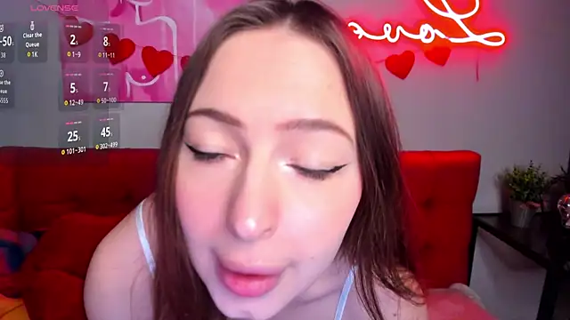 KetrinWhite online show from April 9, 2026, 1:29 am