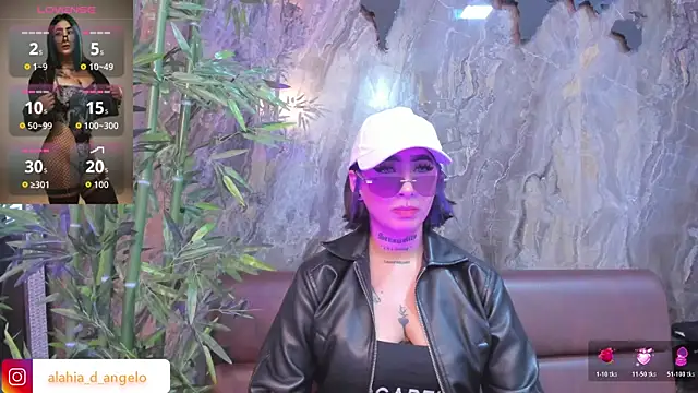 Alahia Dangelo online show from November 20, 2025, 5:24 pm