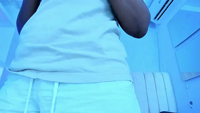 kayna gomez online show from December 2, 2025, 7:04 pm