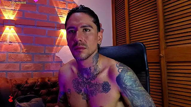 Dylanstonne online show from January 9, 2026, 9:00 pm