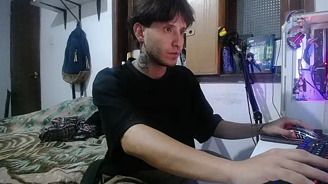 esjrobles online show from February 26, 2025, 7:12 am