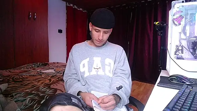 esjrobles online show from March 19, 2025, 10:31 pm