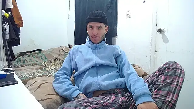 esjrobles online show from September 23, 2025, 12:12 pm