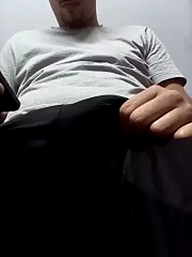 mahhh2024 online show from October 18, 2025, 3:36 pm