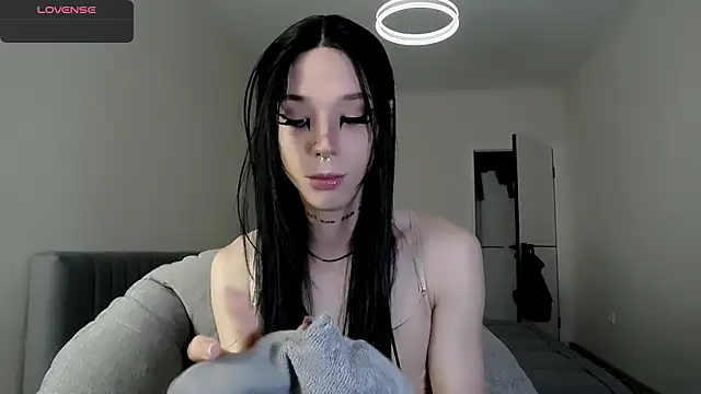 Dasha M online show from October 5, 2025, 8:27 am