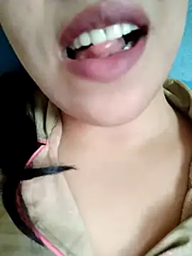 Anki-doll online show from December 23, 2025, 5:40 am