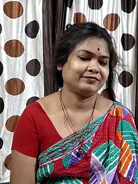 yoursweety09 online show from May 15, 2026, 12:08 am