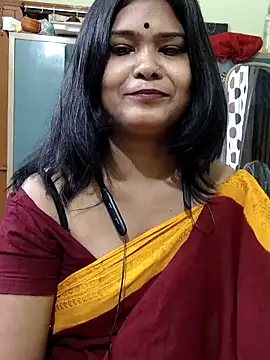 yoursweety09 online show from October 19, 2025, 2:03 am