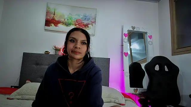 Natashax Hot online show from November 15, 2025, 10:58 pm