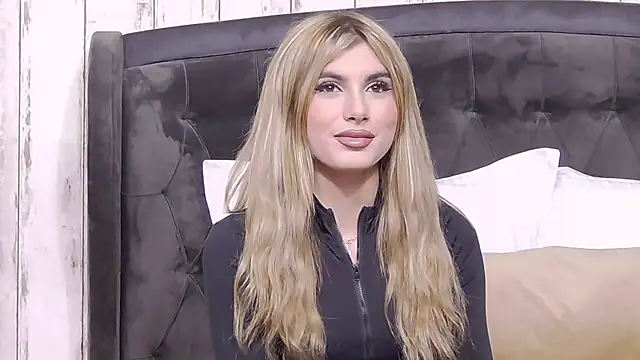 AnisiaConnor online show from October 2, 2025, 6:22 pm