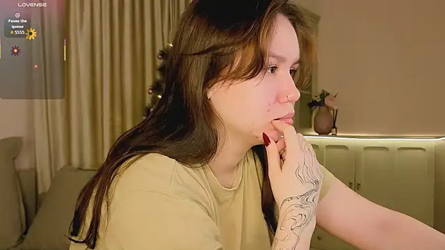 Alisia Mars online show from December 16, 2025, 6:17 am