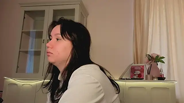 Alisia Mars online show from March 27, 2026, 8:26 am