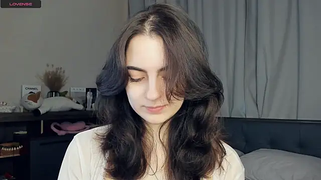 DracosMoon online show from November 28, 2025, 7:08 am