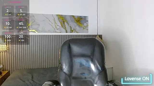 Dyla n18 online show from February 25, 2026, 8:19 pm