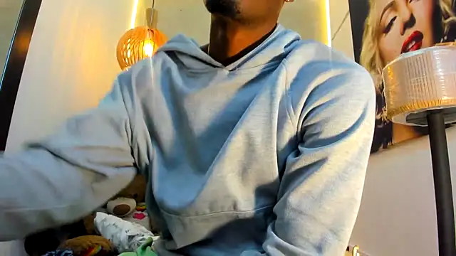 royce ebony online show from February 20, 2026, 6:26 am