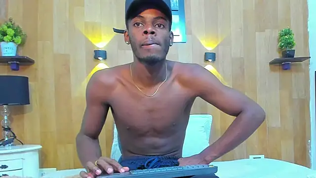 royce ebony online show from February 21, 2025, 2:50 am