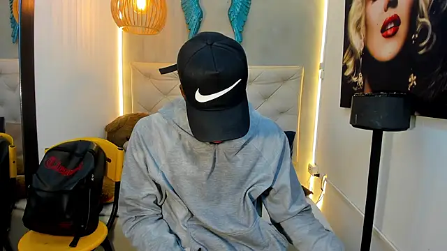 royce ebony online show from March 13, 2026, 3:00 am