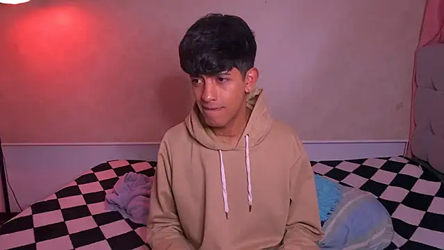 teobowny  online show from October 12, 2025, 1:29 am