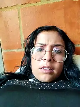 Vanessagirld online show from April 4, 2026, 7:31 pm
