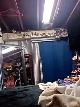 Whipit323 online show from March 7, 2026, 3:35 am