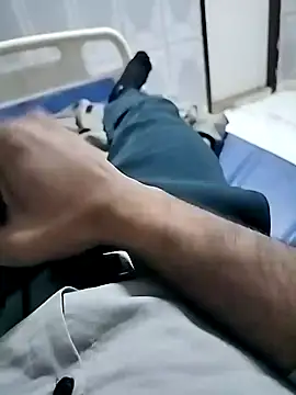 Snapshot of nidansohib1230 chatting on February 8, 2025, 2:36 am nidansohib1230 online show from February 8, 2025, 2:36 am