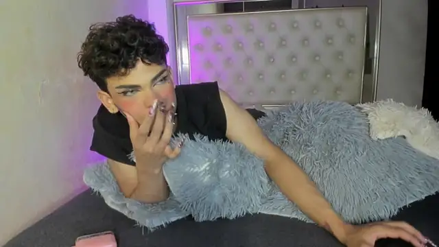 Snapshot of matt_wesley chatting on December 4, 2024, 8:06 am matt wesley online show from December 4, 2024, 8:06 am