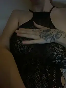 Mandispandis1 online show from October 5, 2025, 8:54 pm