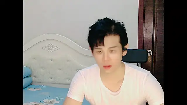 Snapshot of Melvinchina-88 chatting on July 4, 2026, 6:53 am Melvinchina-88 online show from July 4, 2026, 6:53 am
