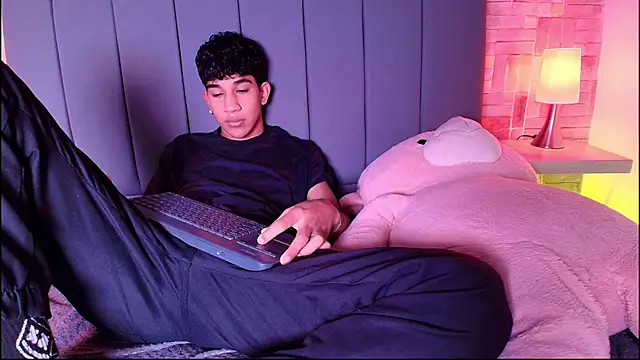 hares mds online show from March 10, 2026, 1:48 pm