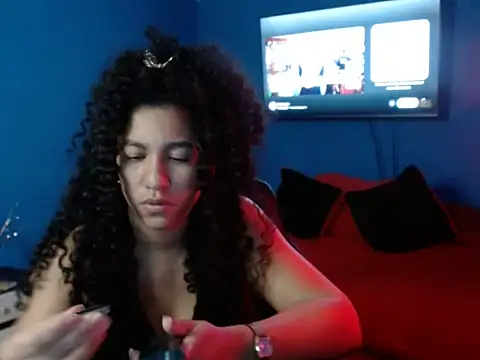 bellacrespalatina online show from November 5, 2025, 11:52 pm