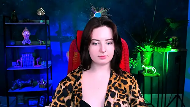 AnnTerry  online show from March 22, 2025, 3:31 pm