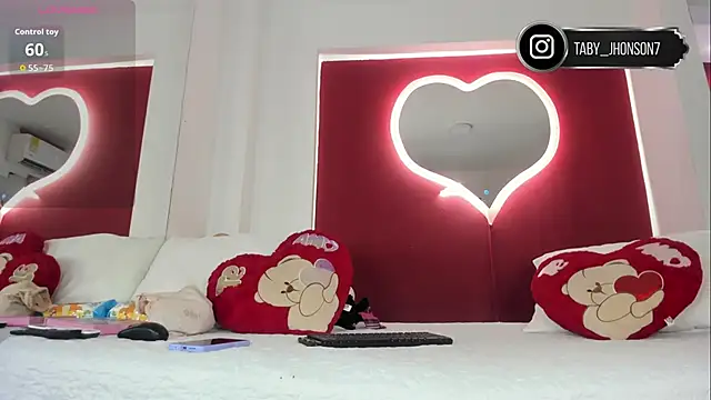 Snapshot of TabyJhonson chatting on March 7, 2026, 1:05 pm TabyJhonson online show from March 7, 2026, 1:05 pm