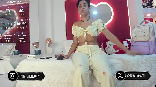 Snapshot of TabyJhonson chatting on February 13, 2026, 1:00 pm TabyJhonson online show from February 13, 2026, 1:00 pm