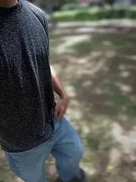 DanniLee  online show from March 9, 2026, 7:06 pm