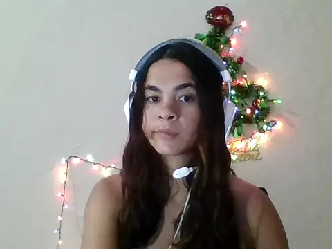 MalindaVip online show from December 9, 2024, 9:05 pm