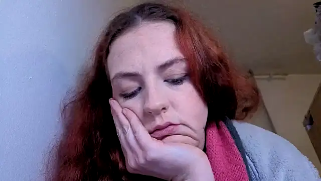 ENGLISHEMILY 69 online show from December 2, 2025, 10:22 pm